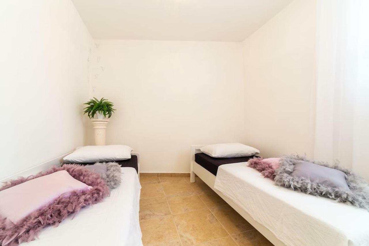 Ln New Apartment Сплит Экстерьер фото